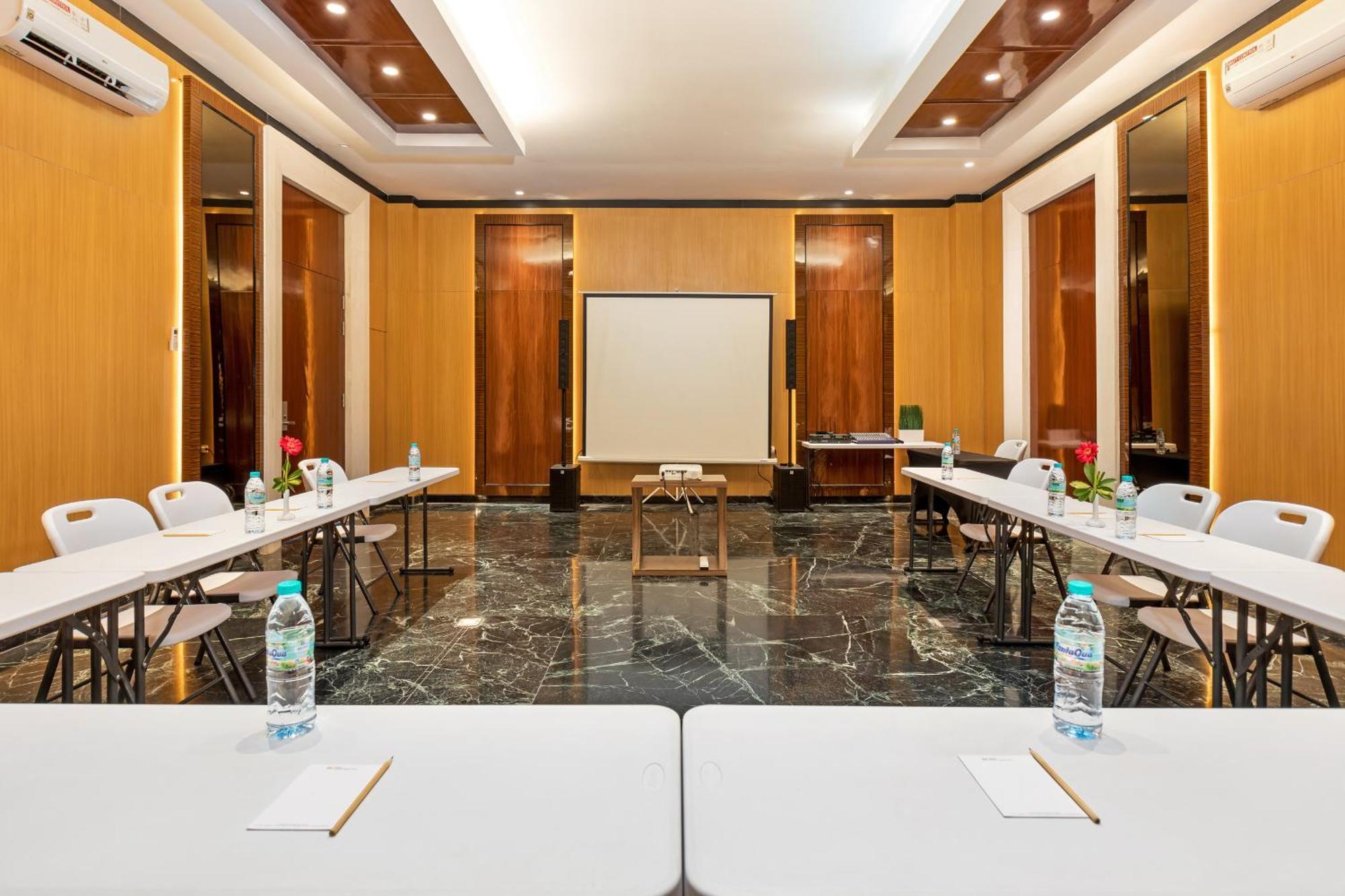 Boss Legian Hotel Powered By Archipelago Eksteriør bilde
